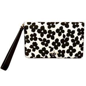 Kate Spade Darcy Clutch Wallet Wristlet Graphic Multi (774)